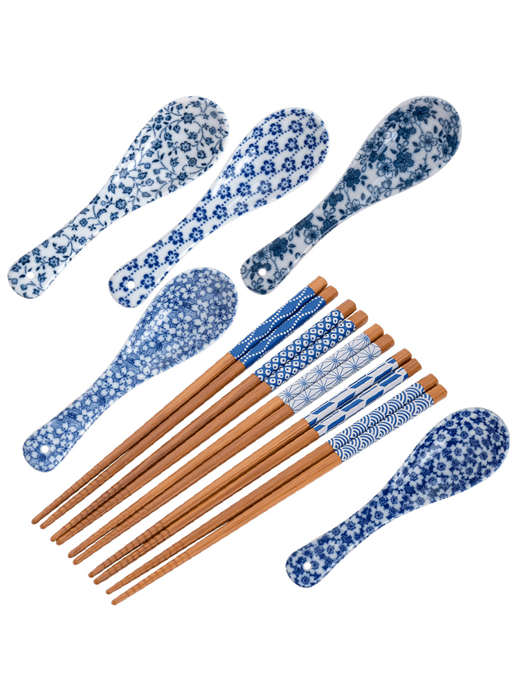 Five people use imported teaspoons of Five pairs of chopsticks sets of bamboo chopsticks + and wind patterns ceramic glaze next Five color spoon, spoon