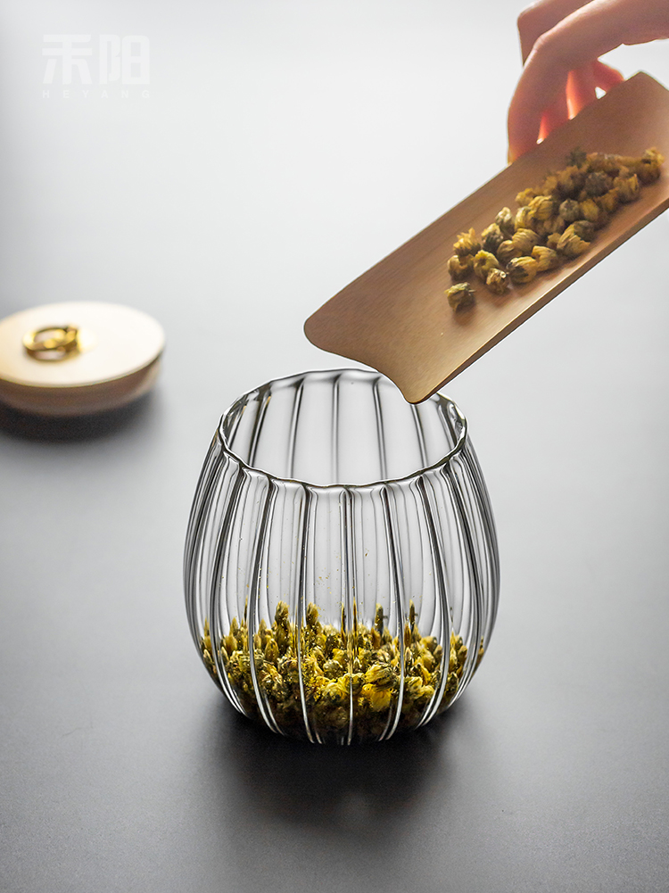 Send Yang petals glass tea pot puer tea tins bamboo caddy fixings cover household small portable sealed storage tank