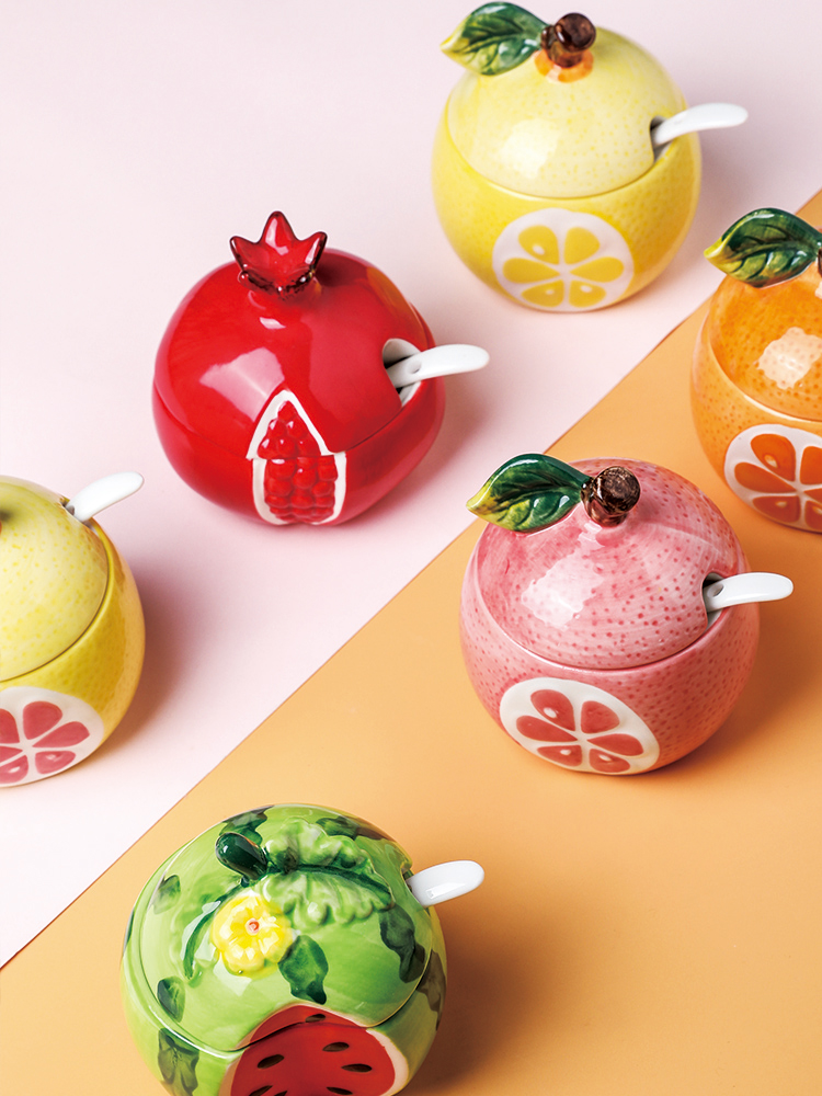 Tinyhome household fruit flavored anaglyph ceramic pot creative watermelon modelling ingredients with cover monosodium salt box