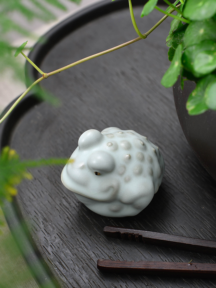 The home of tea pet furnishing articles furnishing articles toad your up with violet arenaceous ice crack glaze porcelain can keep open creative tea of pet accessories