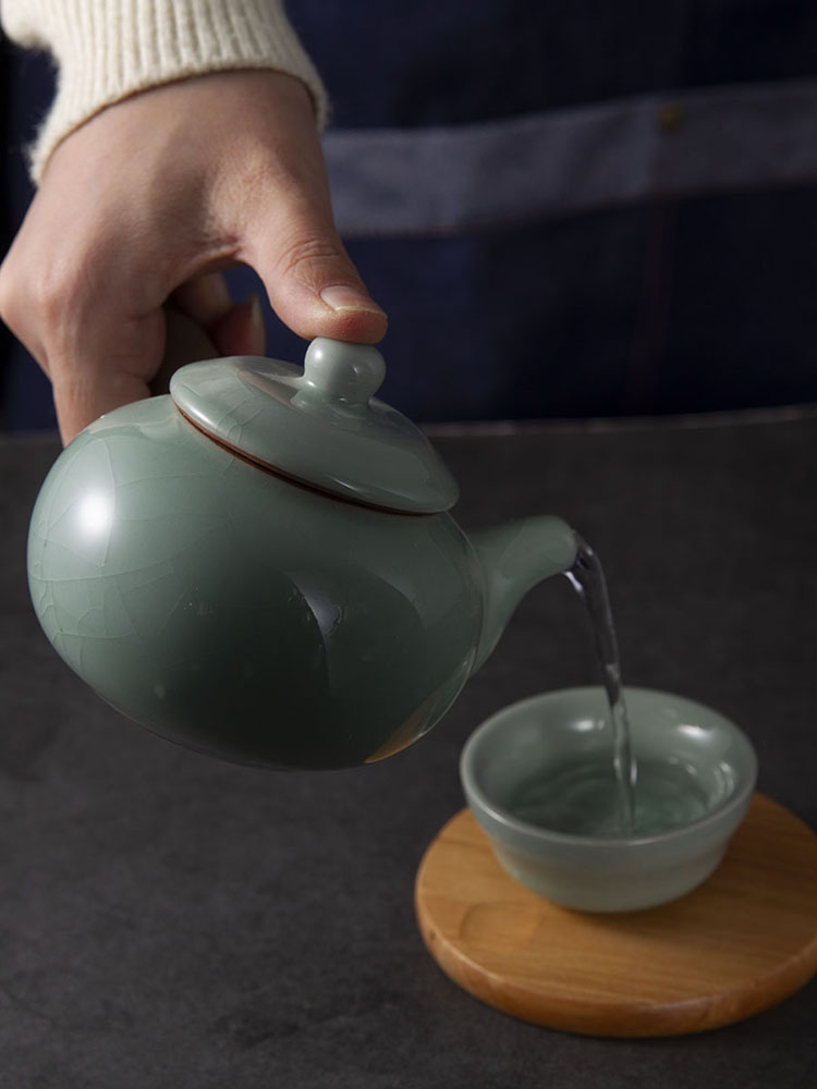 Little teapot tea gift box and the four seasons the Japanese side pot ceramic teapot tea cups, household gifts