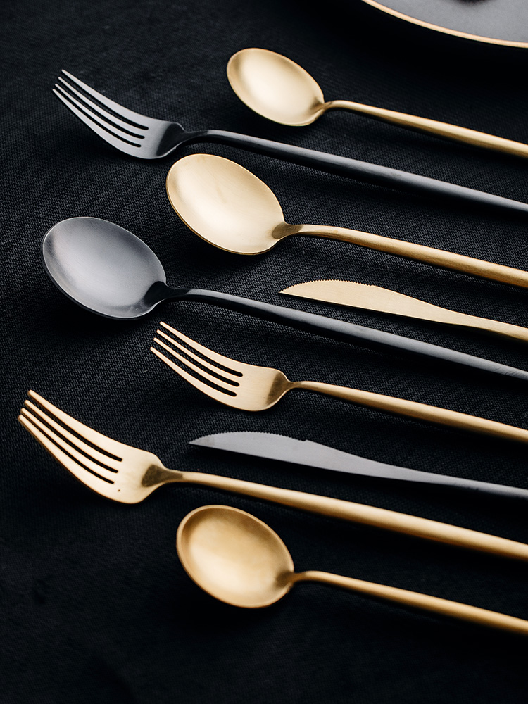 Web celebrity ins cutlery set 304 stainless steel tableware, informs western - style food Web celebrity steak knife and fork spoon, three - piece suit