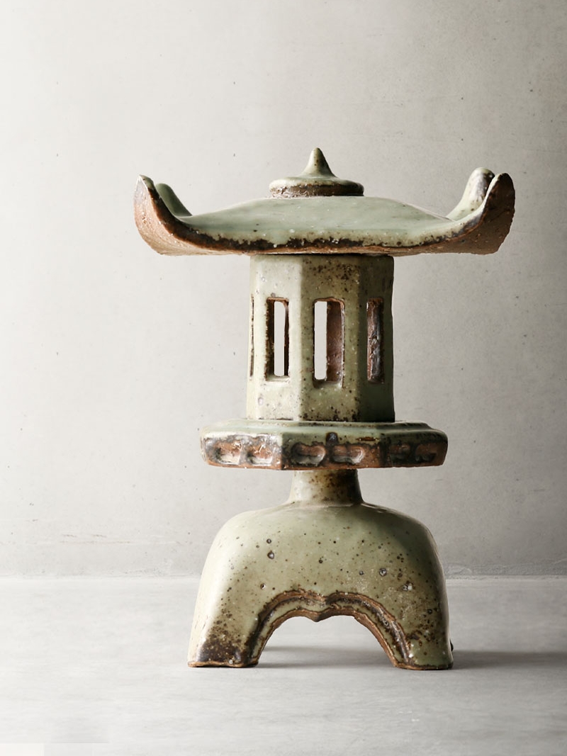 About Nine soil creative manual coarse pottery censer fragrance imitated pavilion building candlestick fine home study bedroom lamp furnace restoring ancient ways