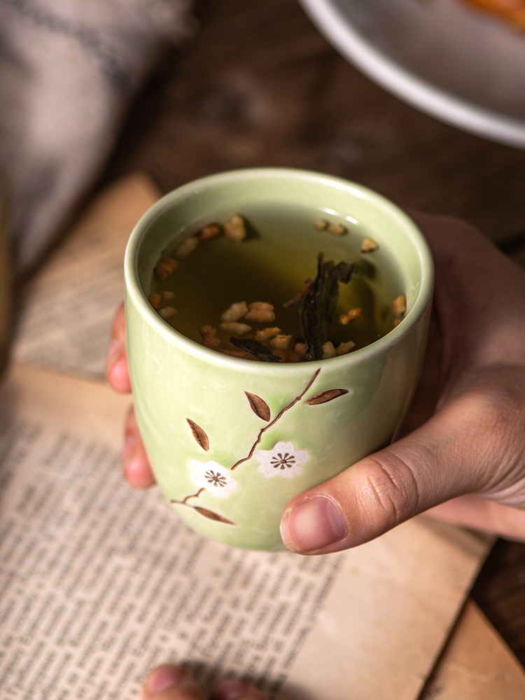Japanese cherry blossom put restaurant tea cup with water glass cup daily glass ceramic cup household utensils clean glass cup of cold water
