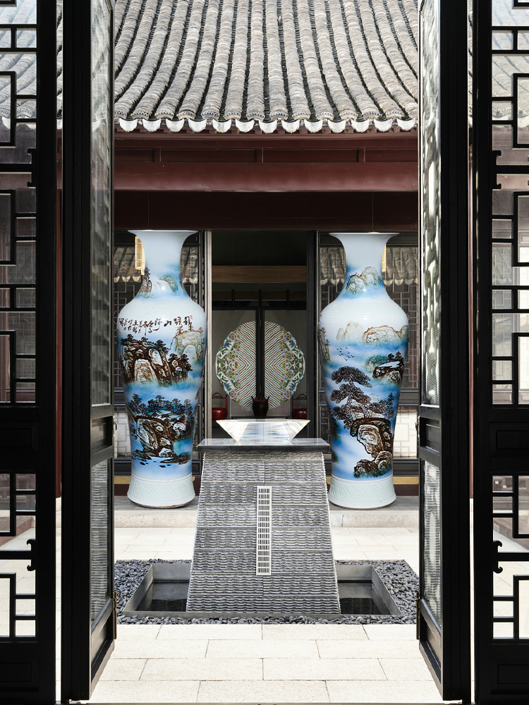 Jingdezhen ceramic masters hand draw large blue and white porcelain vase of new Chinese style hotel furnishing articles large living room