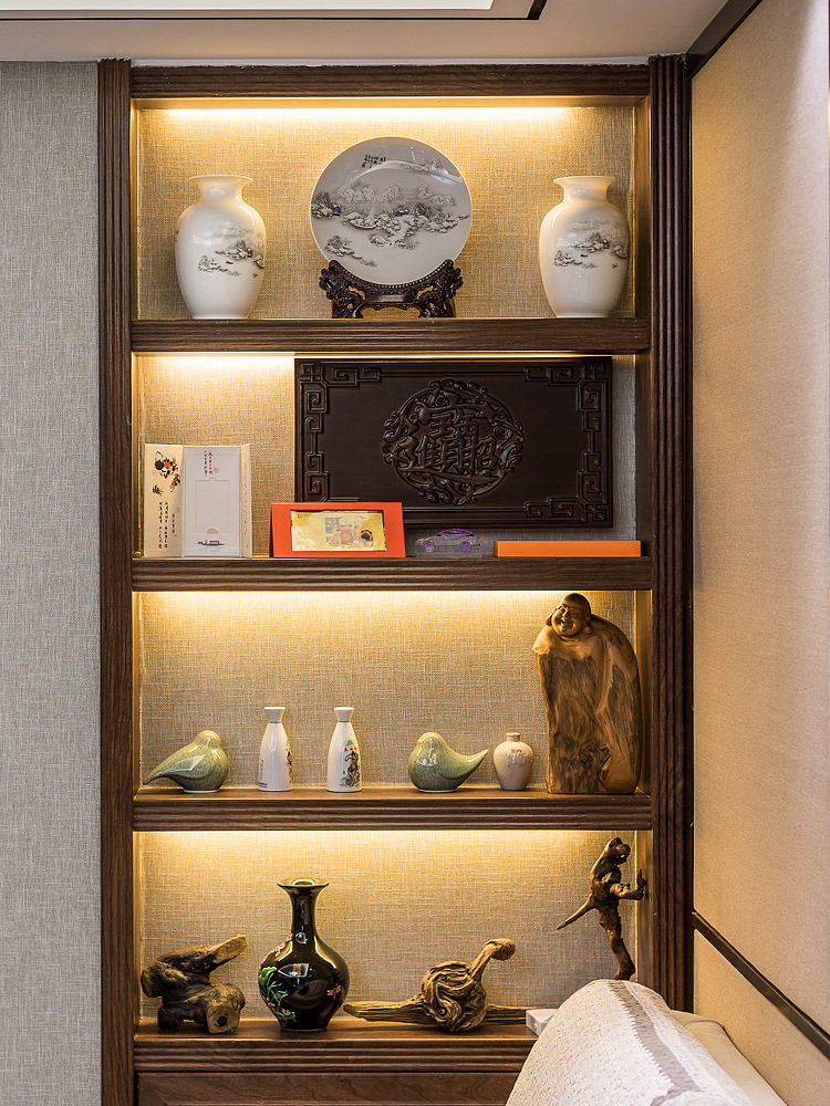 Jingdezhen ceramics floret bottle furnishing articles of modern home decoration of the new Chinese style wine rich ancient frame craft living room