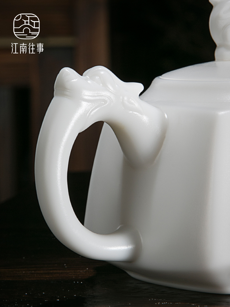 Jiangnan suet jade Chinese white square, past the mythical wild animal kung fu tea pot of household ceramics single pot of white porcelain teapot