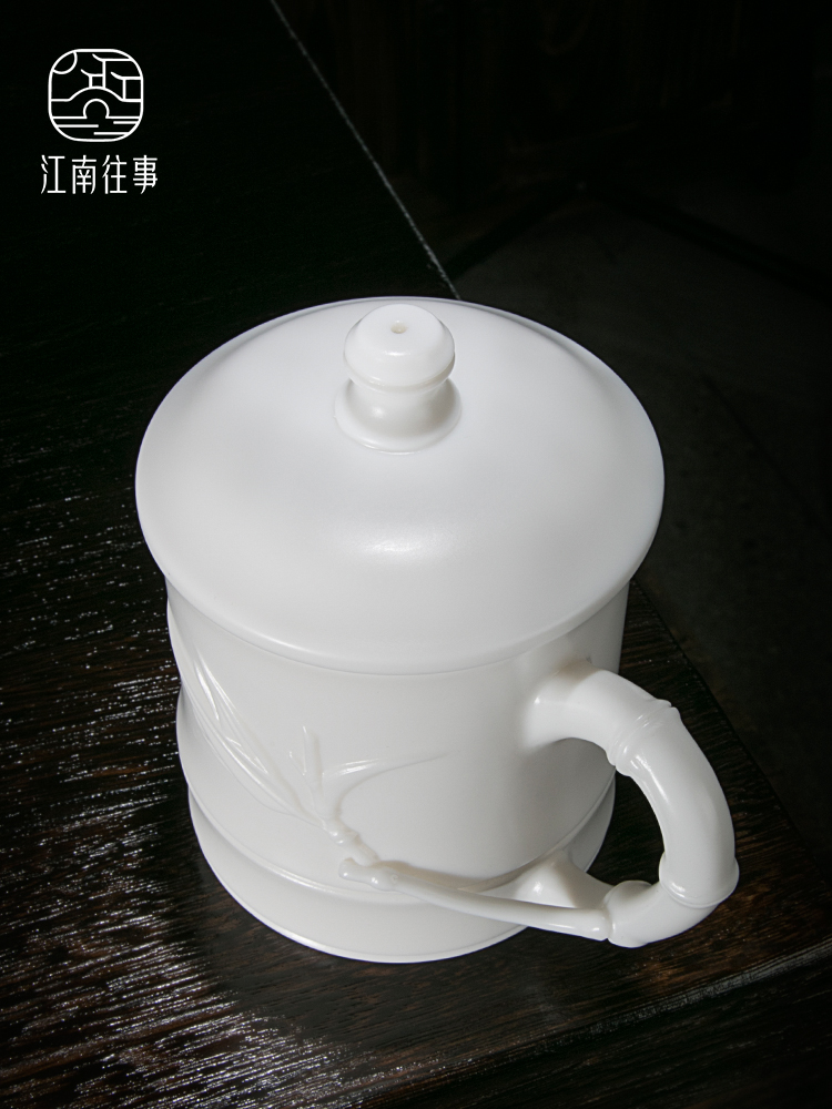 Jiangnan past dehua suet jade white porcelain cup ultimately responds a cup of tea cups with cover of pottery and porcelain home office