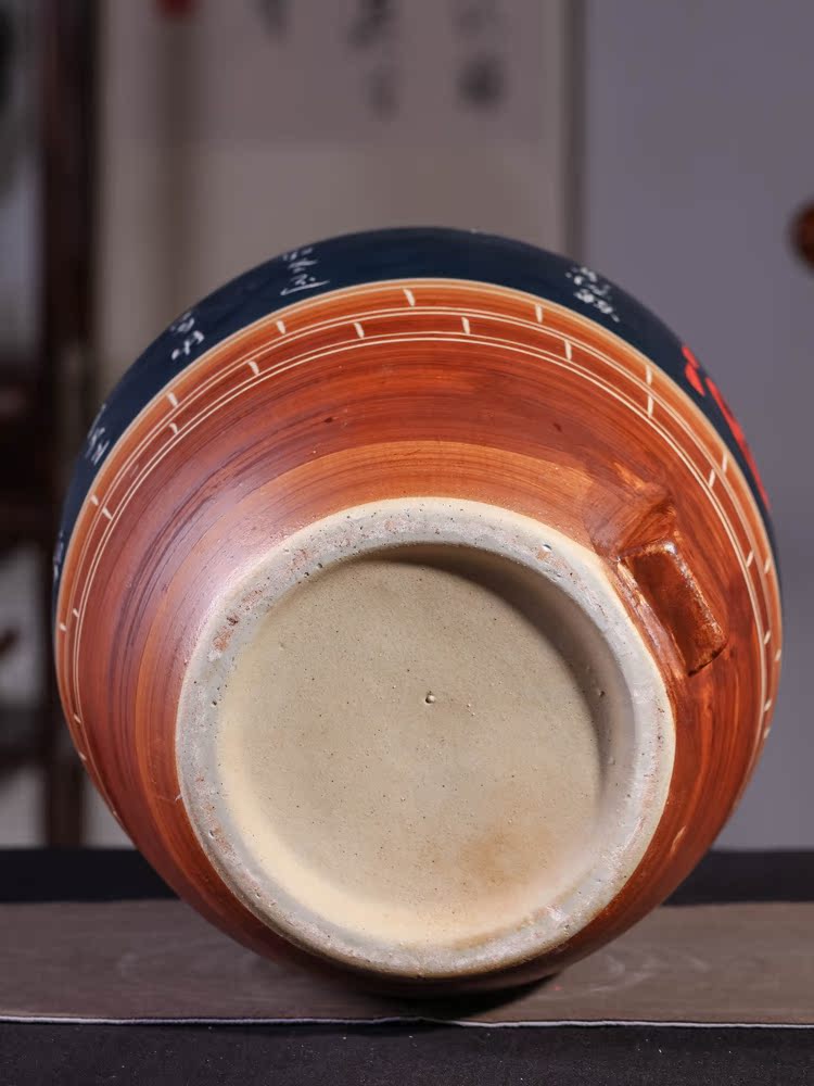 Jingdezhen ceramic jars 10 jins 20 jins 50 pounds the an empty bottle with leading domestic sealed up with hidden mercifully wine in it