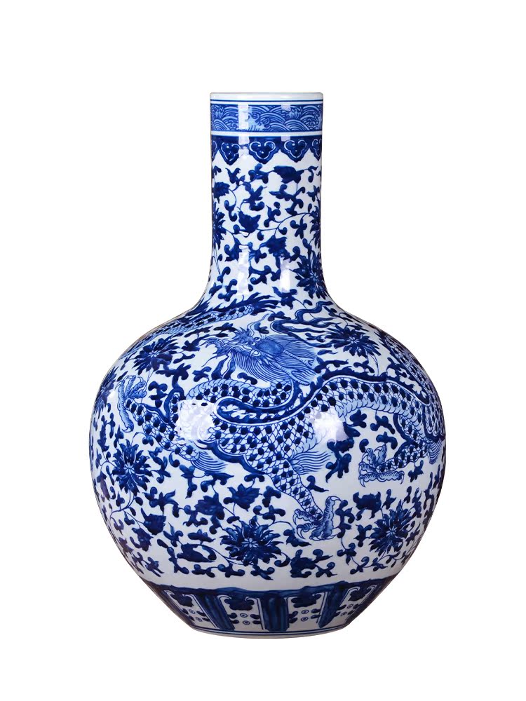 Jingdezhen ceramics vase of blue and white porcelain dragon tree, a Chinese style living room TV ark, furnishing articles home decoration