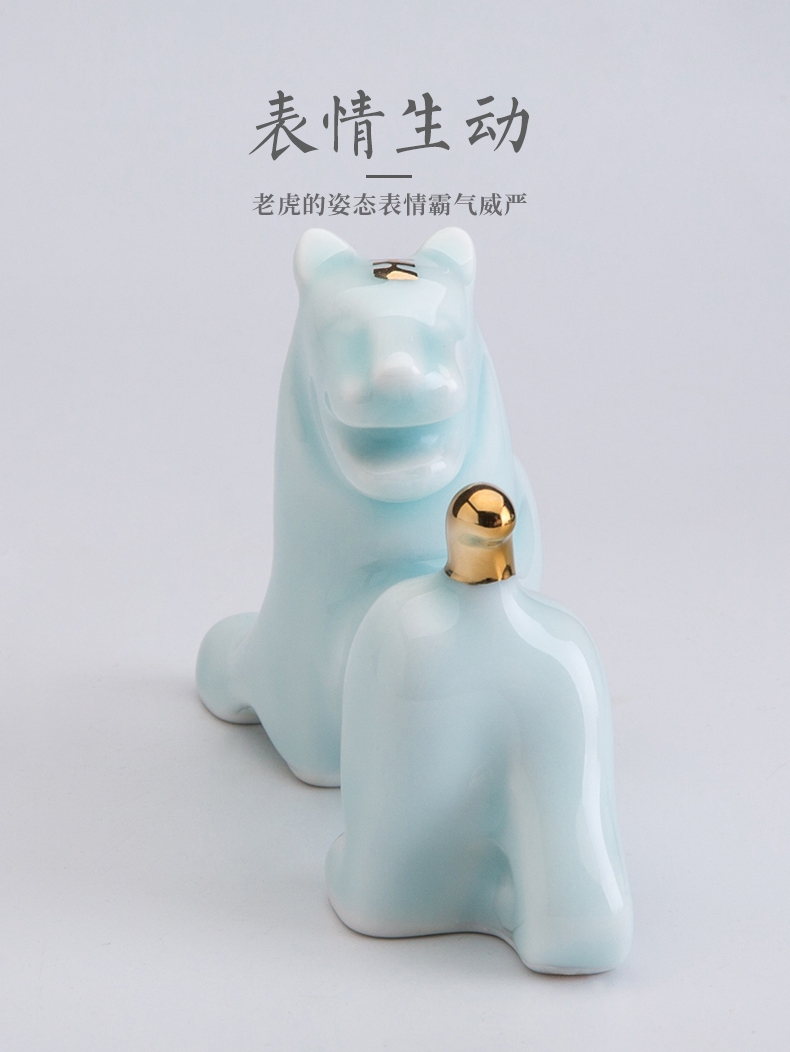 "Chinese zodiac tiger" furnishing articles day yi ceramic decoration accessories car inside the car tiger high - grade his domineering