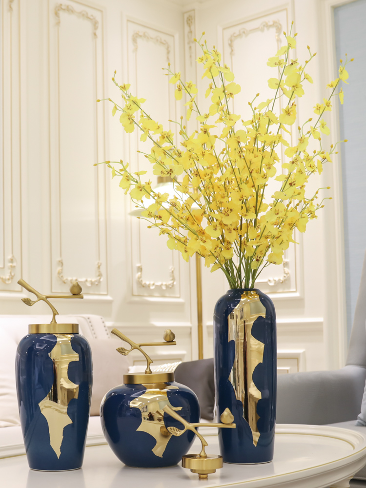 Light European - style key-2 luxury living room TV cabinet decoration vase is placed between example club ceramic flowers floral receptacle simulation