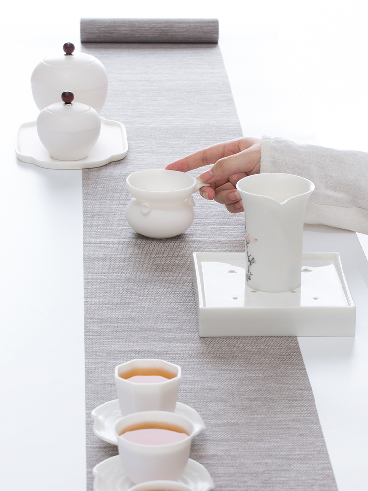 And creation of kung fu tea set the set of dehua white porcelain hand - made ceramic tureen cups the whole household