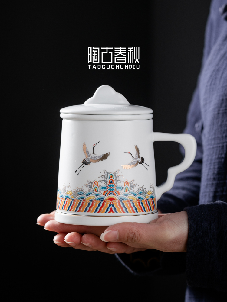 The wind tide ceramic tea cup with cover filtration separation mark cup tea cup men 's and women' s custom office cup cup