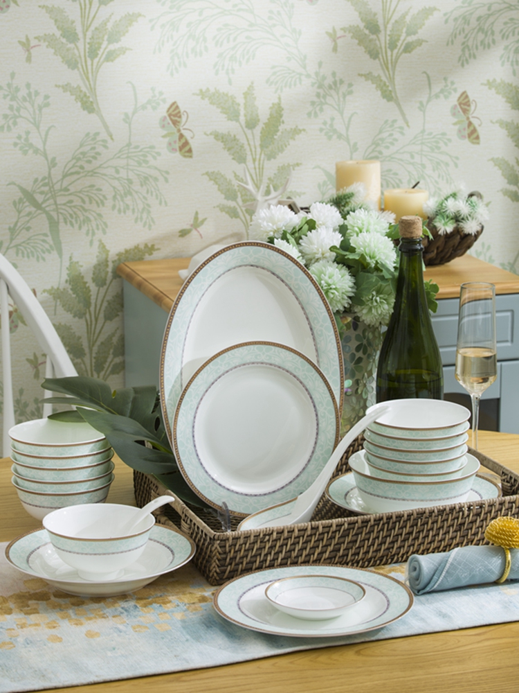 The dishes suit household jingdezhen ceramics tableware ceramic dinner plates yellow gold chopsticks microwave combination
