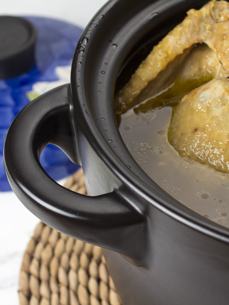 Japanese high - temperature household ceramic soup pot gas soup rice congee stew pot soup pot stewing pot chicken soup pot an earthenware pot