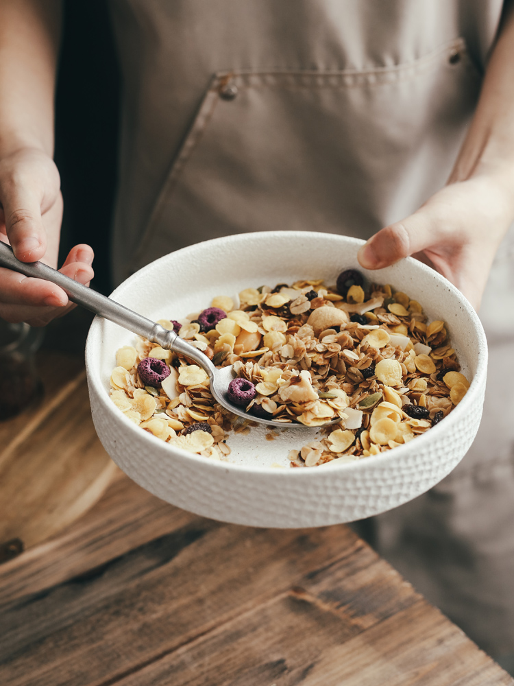 Shallow bowl round ceramic bowl dishes bowl bowl of fruit for breakfast noodles bowl western - style meal bowl of soup plate deep ltd. hotel restaurant