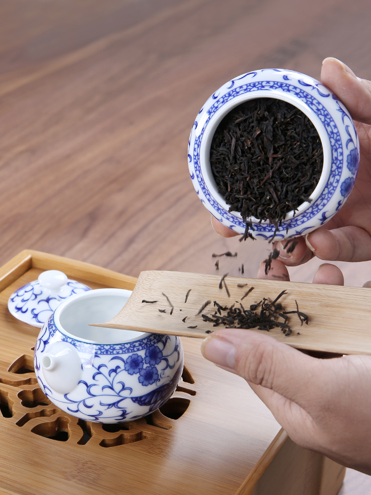 Three thousand tea ceramic teapot teacup suits for bamboo tea tray of a complete set of portable travel tea set of dry terms