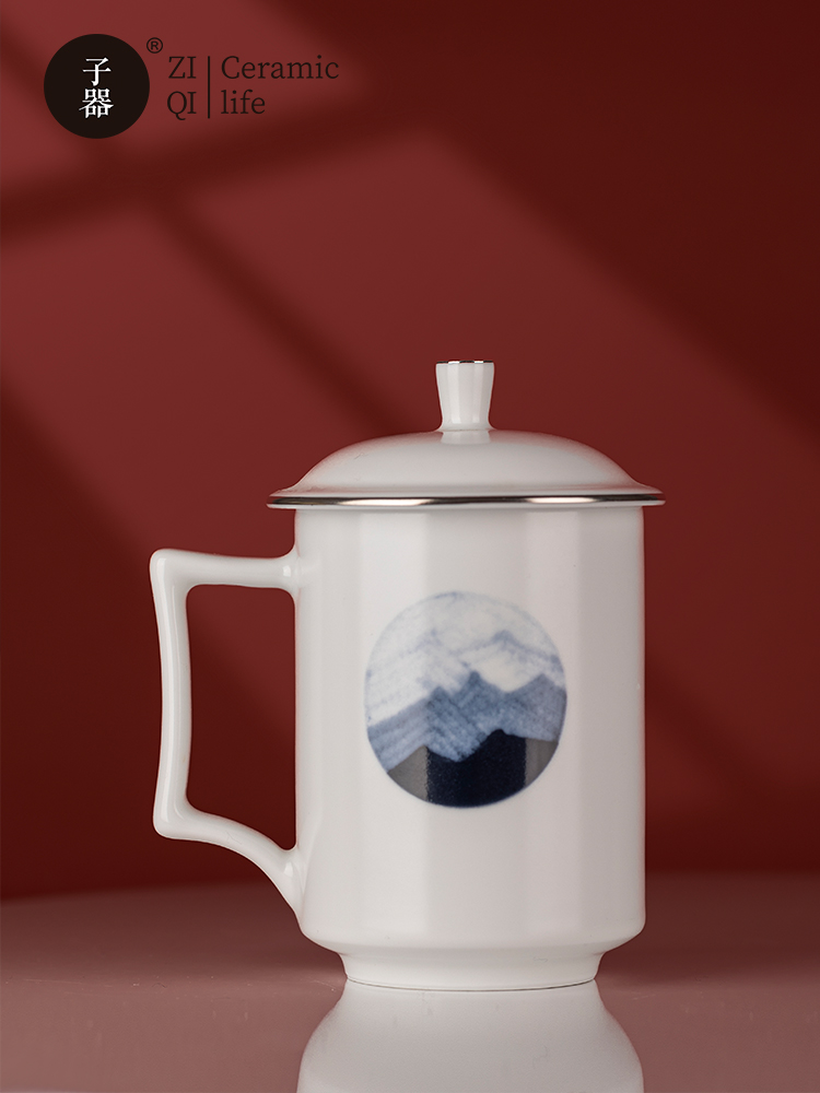 Jingdezhen ceramic cups with cover glass mugs domestic large capacity office personal of blue and white porcelain cup