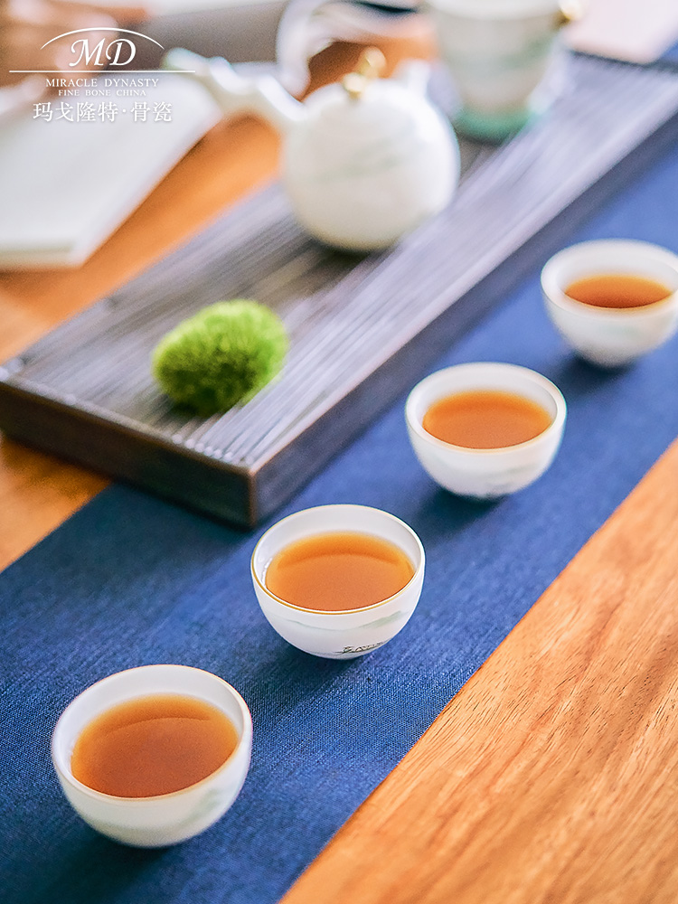 Margot lunt west lake feast eight skull porcelain tea sets to listen to the wind kung fu tea set gift box packaging