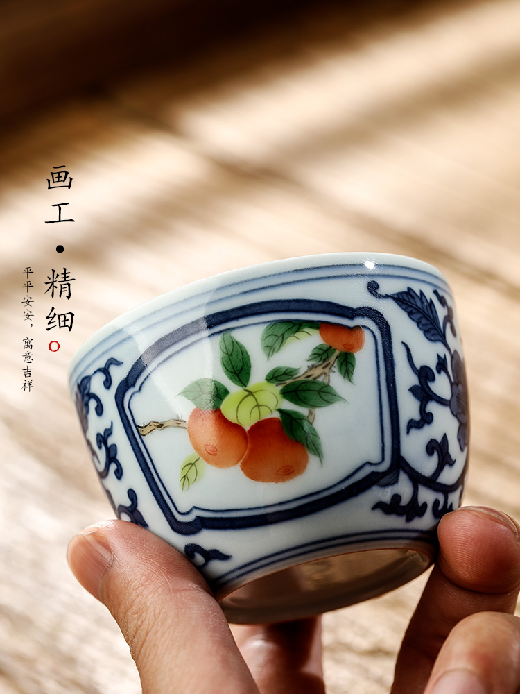 The Master cup single cup of jingdezhen blue and white porcelain tea sets hand - made teacup sample tea cup pure manual painting of flowers and kung fu tea urn