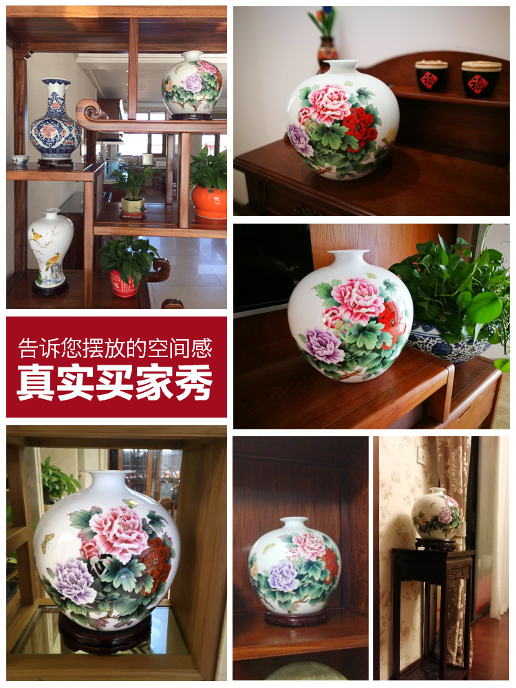 Jingdezhen ceramic master hand made porcelain vase furnishing articles of the new Chinese rich ancient frame sitting room decoration wedding decoration