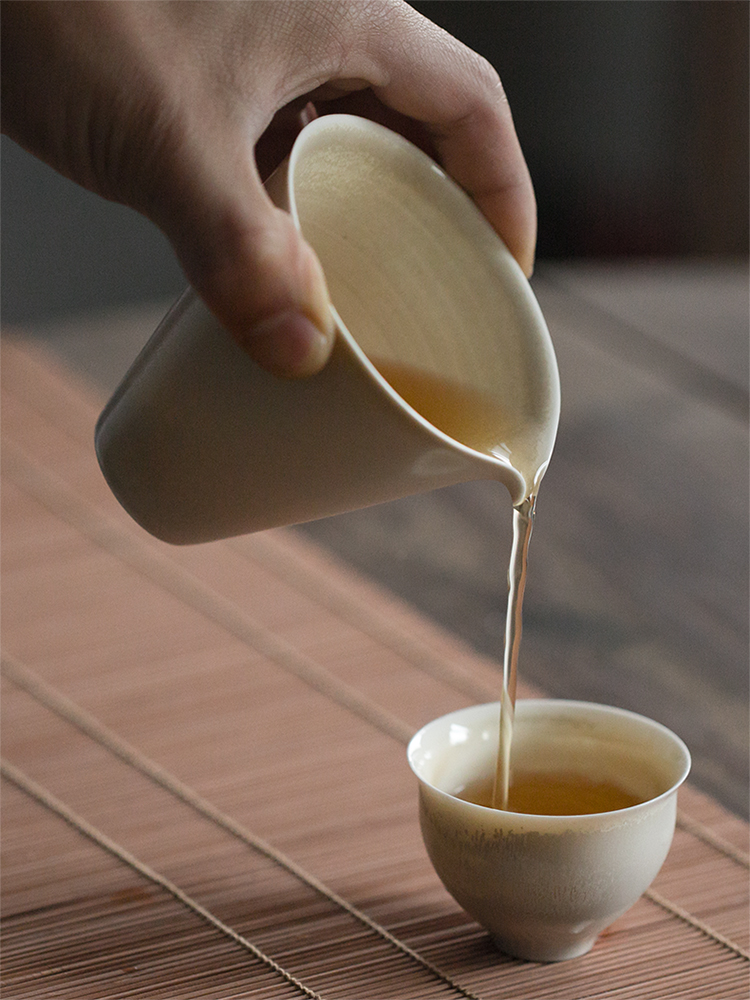 Tea set ceramic fair keller of Tea ware points kungfu Tea cups and a cup of Tea with sea Tea fair GongDaoBei pot