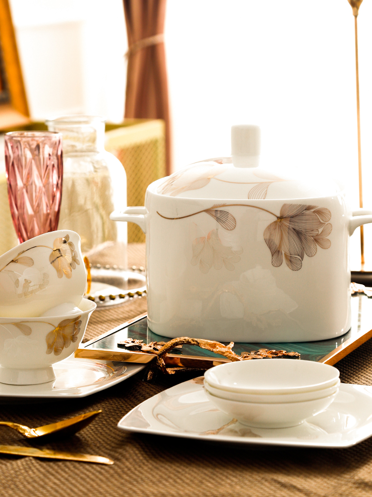 Jingdezhen ceramic dishes suit domestic high - grade 60 European head ipads porcelain tableware suit dishes porcelain combination