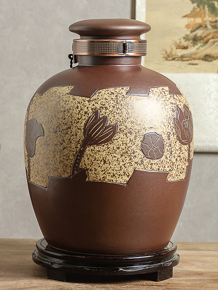 Jingdezhen ceramic mercifully wine jars home 10 jins 20 jins 50 put it wine jar sealing liquor bottles with tap