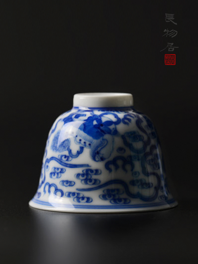 Offered home - cooked hand - made silk blue lion grain sample tea cup in jingdezhen ceramic cups porcelain industry company in overall province