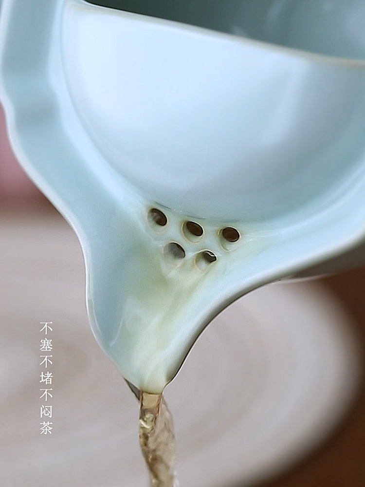Your up crack cup a pot of 2 CPU use portable travel jingdezhen ceramic kung fu tea set cup teapot