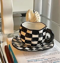 Red brick house Onevoice checkerboard lattice retro black and white lattice coffee cup water glass