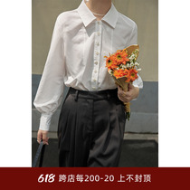 Beautiful emperor French style turned over white long sleeve shirt woman early spring new loose fashion slim fit shirt