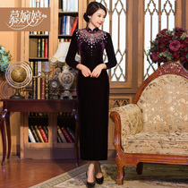 Middle-aged and elderly golden velvet cheongsam womens autumn long sleeve wedding dress happy mother dress wedding dress long plus size