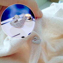 Exquisite dark buckle anti-light brooch cardigan sweater suit Creative Zircon little angel star swan pin