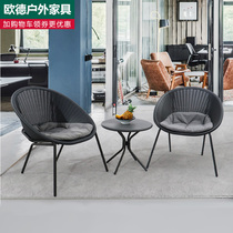 Oude Outdoor Wrought iron table and chair Balcony combination Nordic Terrace Courtyard Garden small coffee table Casual simple three-piece set