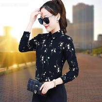 Long sleeve chiffon top female temperament 2020 spring new floral shirt middle-aged mother foreign-style bottom shirt