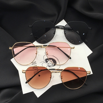 Korean small frame ins sunglasses female soft sister 2018 Korean version of retro Harajuku sunglasses Net red Street ulzzang