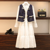  Qiao Meixi 2021 spring and Autumn small fragrant vest loose doll skirt Western style maternity dress two-piece suit