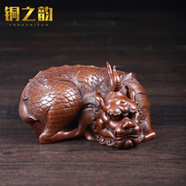 Copper rhyme Pure copper wealth Unicorn ornaments Bogu rack Wine cabinet Home Feng Shui豸豸 镇 镇 镇 辟 辟财财财财