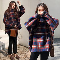 Pregnant womens autumn suit fashion model 2021 New Korean autumn and winter loose clothes wear two-piece winter clothes