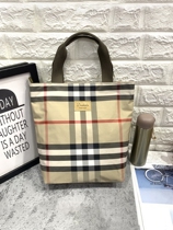 New mommy bag out large capacity waterproof handbag simple work lunch box bag hand carrying mother bag slippery baby bag