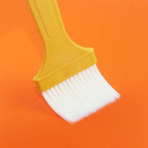 Long handle plastic oil brush barbecue brush Household kitchen pancake baking high temperature resistance does not lose hair Sauce brush hard brush