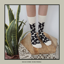 LET ME SEE art sense elegant wind small flowers Japanese tube stockings childrens tide design sense