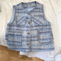 Small fragrant wind horse chia woman 2022 summer new blue round collar coarse floral shoulder horse jacket outside wearing foreign air jacket blouse