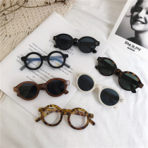 Childrens clothing 2019 new Korean children 100 hitch sunglasses student glasses male and female baby girl recessed styling sunglasses