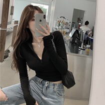 Vanya V-collar black blouse female spring and autumn Han edition of the anao zipper short inside a pure T-shirt coat