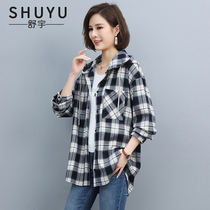 Plaid shirt jacket Womens hat 2022 Spring loaded with new loose big code fashion Jane about 100 lap shirt cardiovert