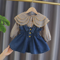 Baby girl Autumn suit girl autumn 2021 New 1 foreign spring strap skirt 3 years old 2 girls 4 denim skirt