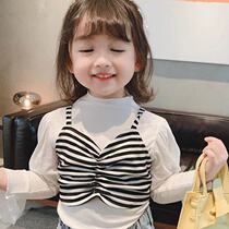 2022 Spring paragraph girl long sleeve pure cotton T-shirt two sets Korean version baby foreign air blouse suit slapped undershirt harness